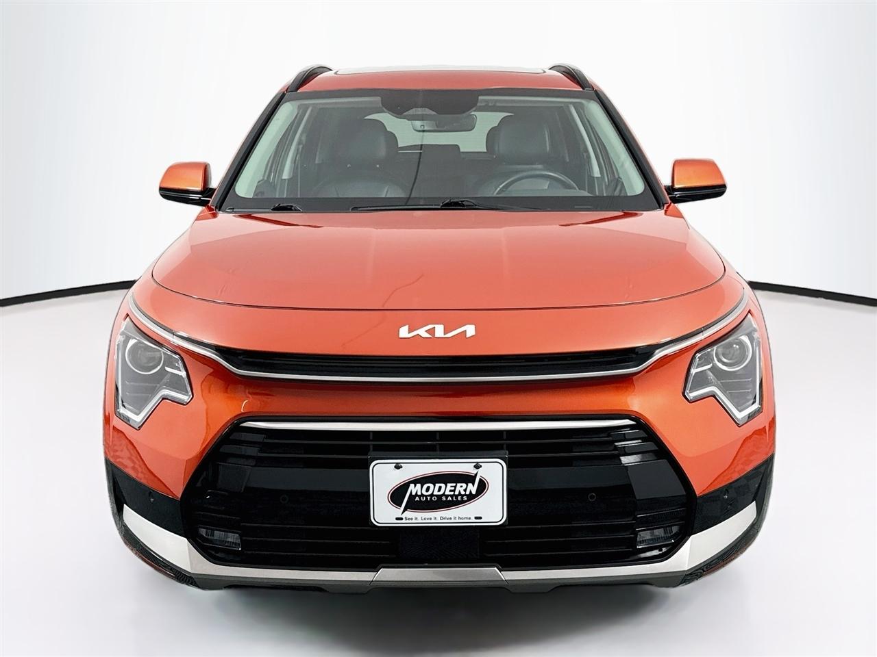 Kia Niro SX FWD 2023