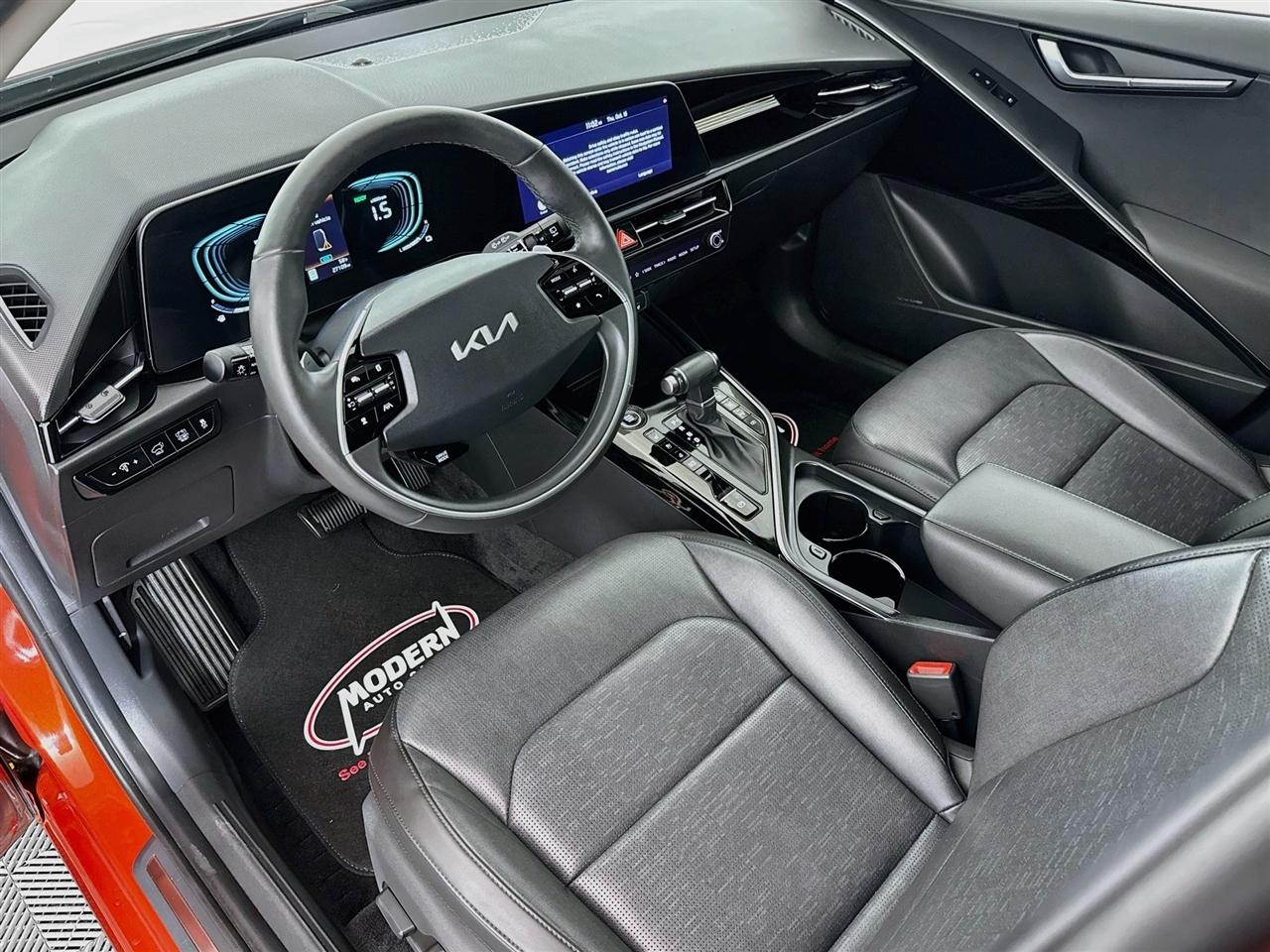 Kia Niro SX FWD 2023