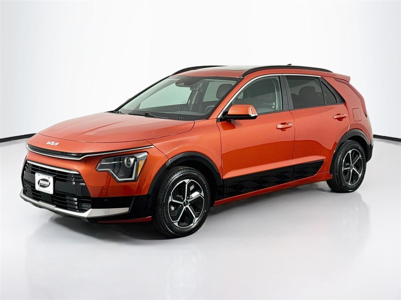 Kia Niro SX FWD 2023