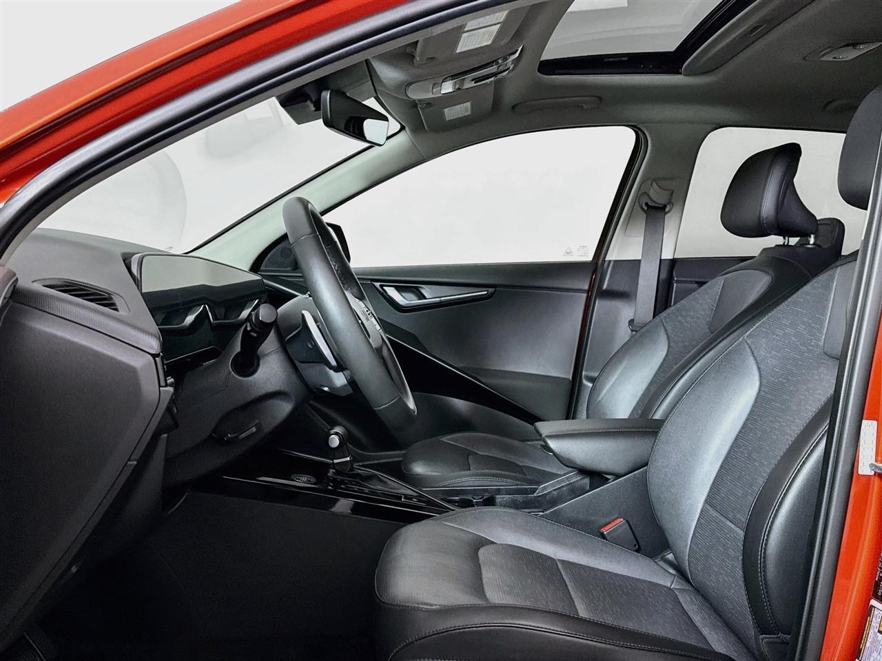 Kia Niro SX FWD 2023