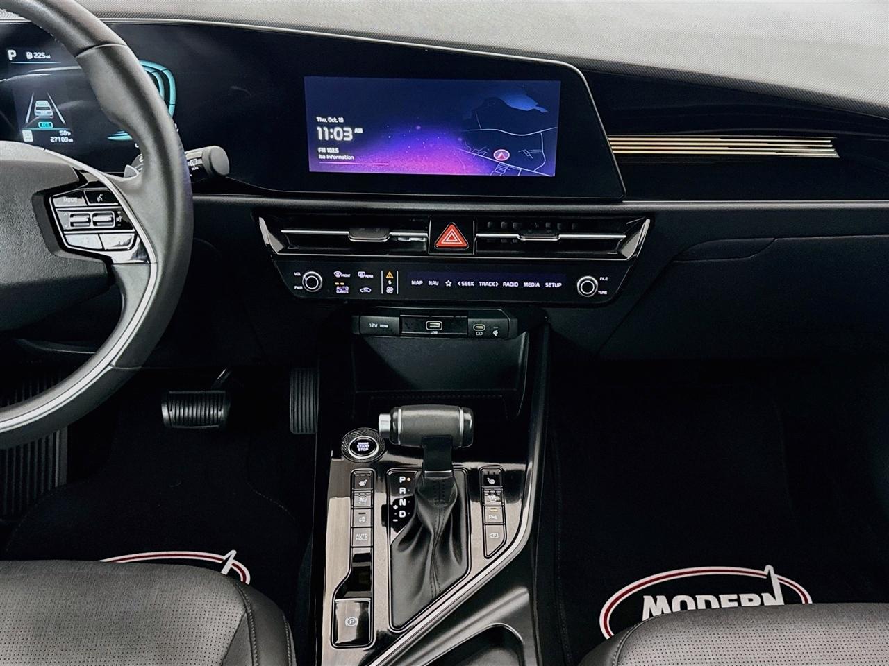 Kia Niro SX FWD 2023