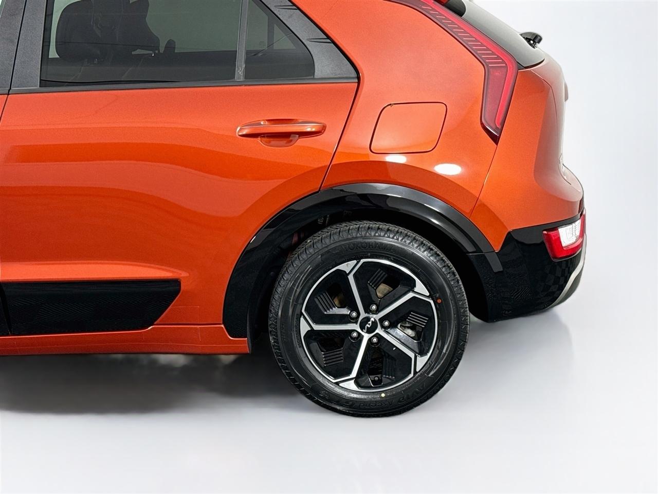 Kia Niro SX FWD 2023