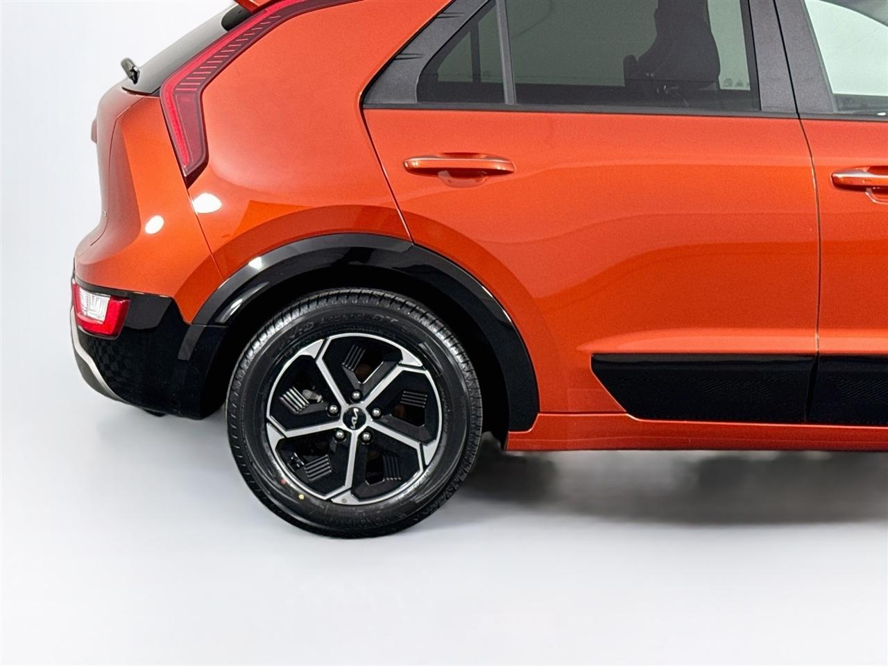 Kia Niro SX FWD 2023
