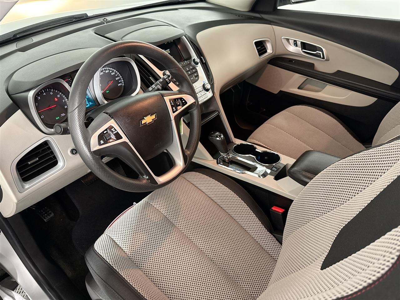 Chevrolet Equinox AWD 4dr LT w/1LT 2017