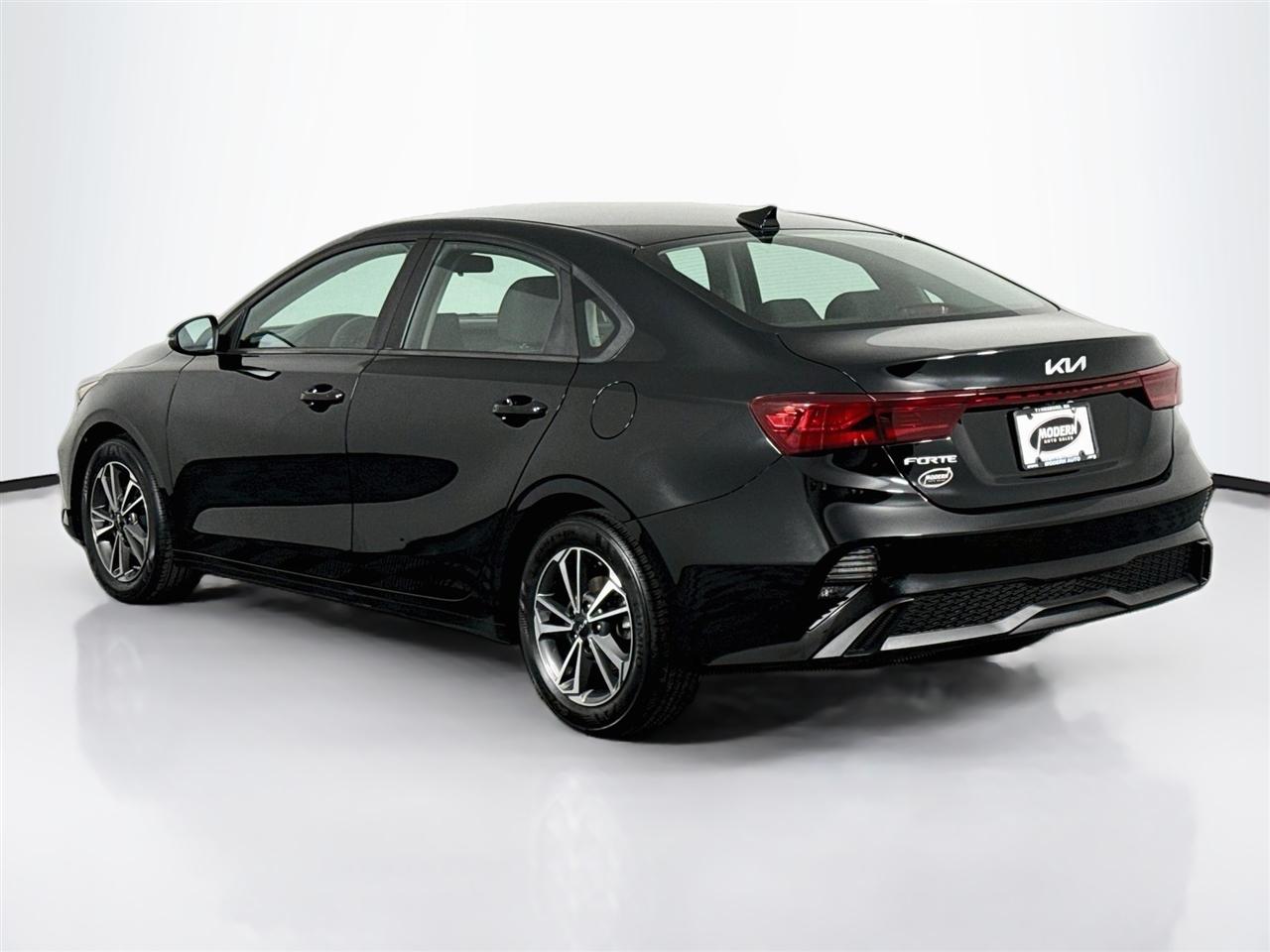 Kia Forte LXS IVT 2023