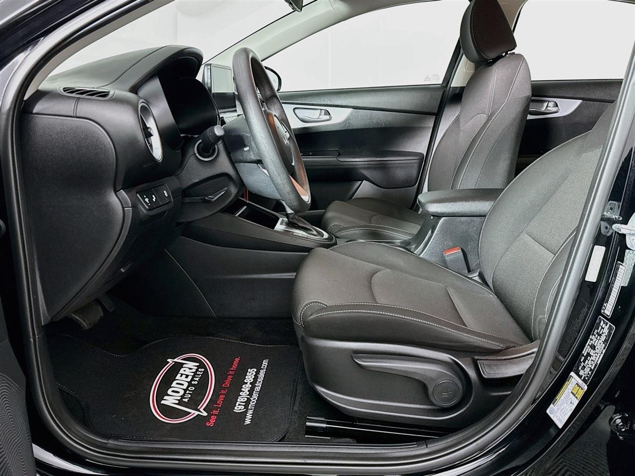 Kia Forte LXS IVT 2023