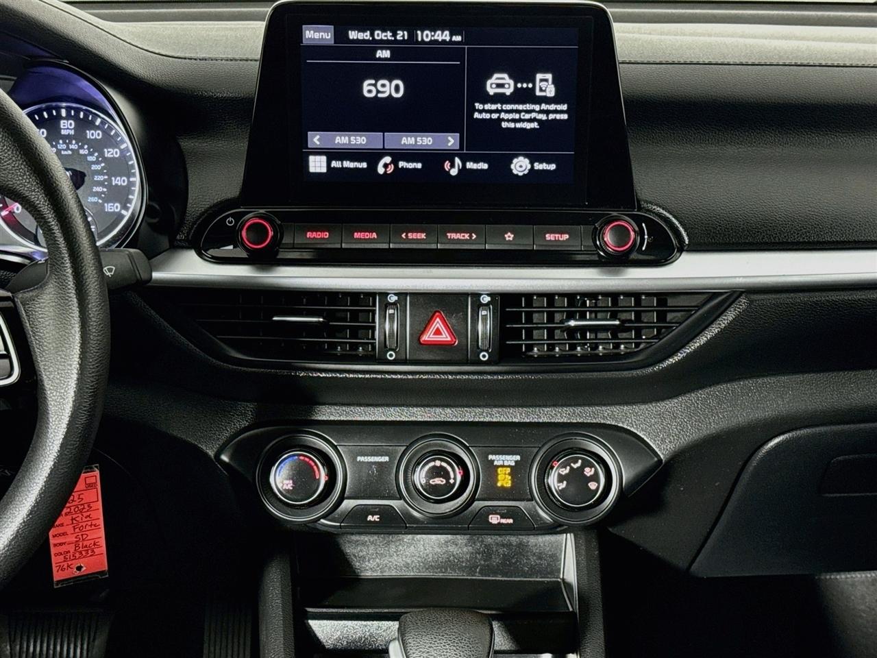 Kia Forte LXS IVT 2023