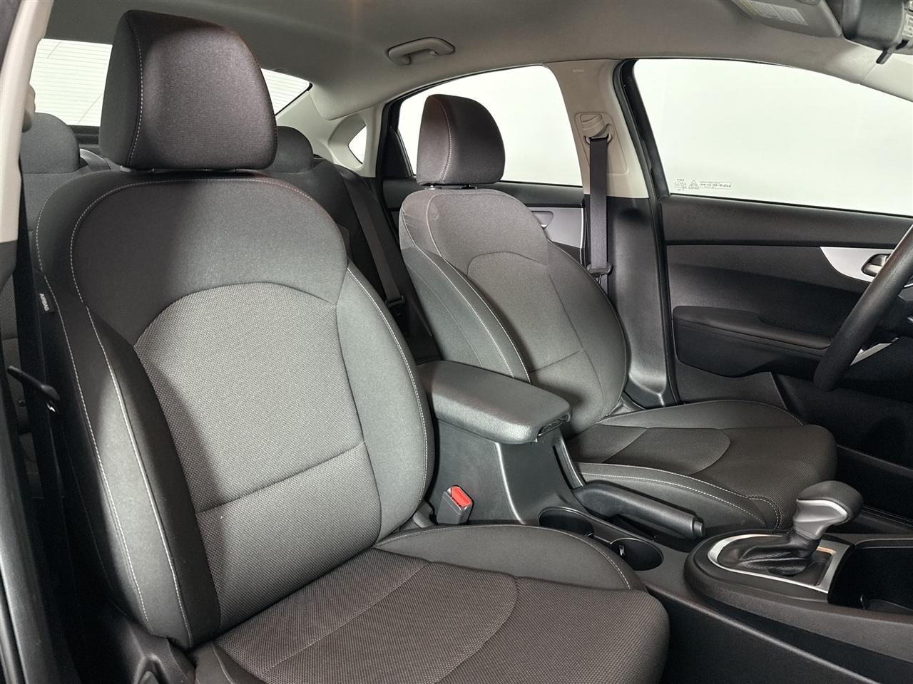 Kia Forte LXS IVT 2023