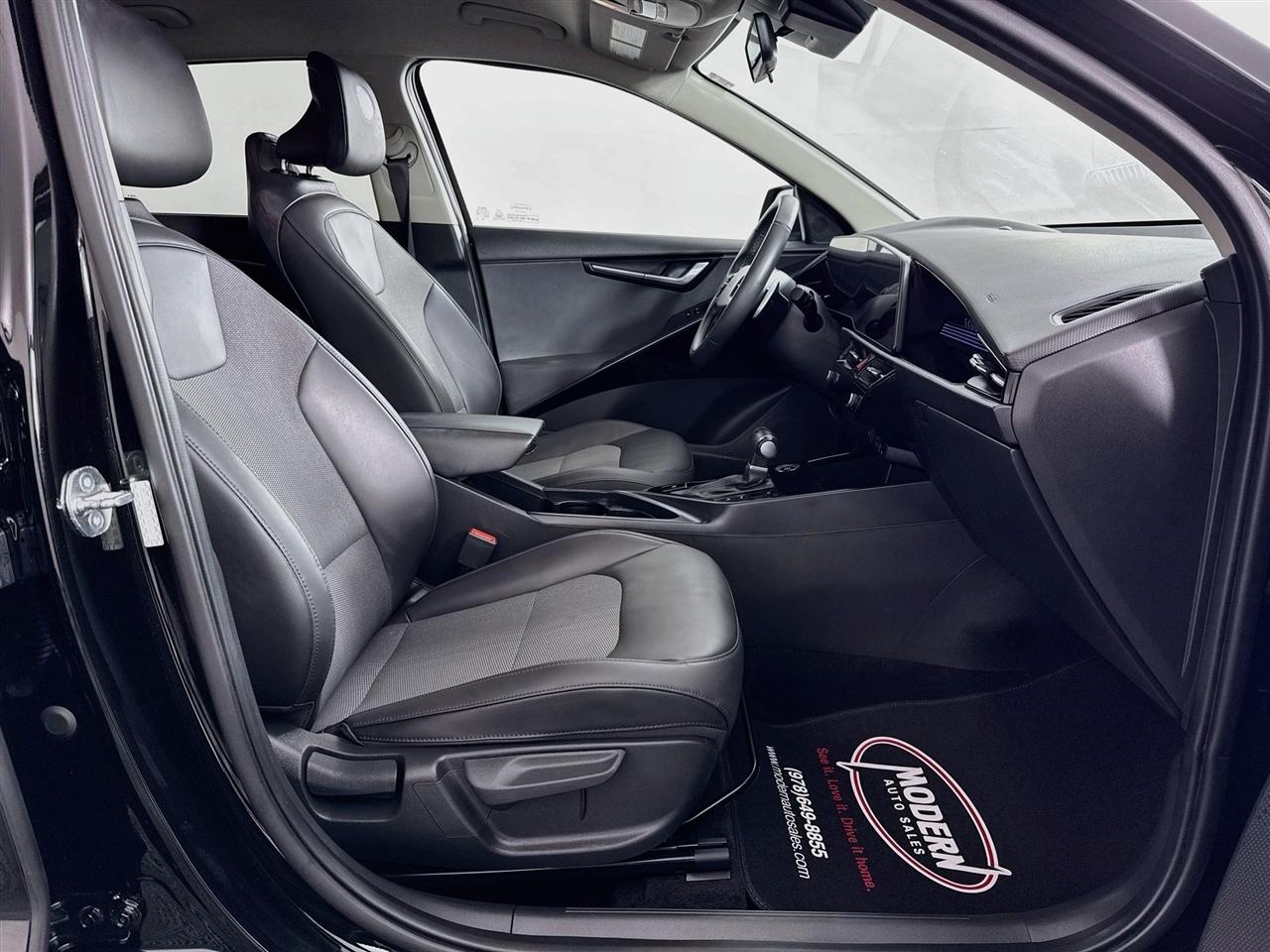 Kia Niro EX FWD 2023