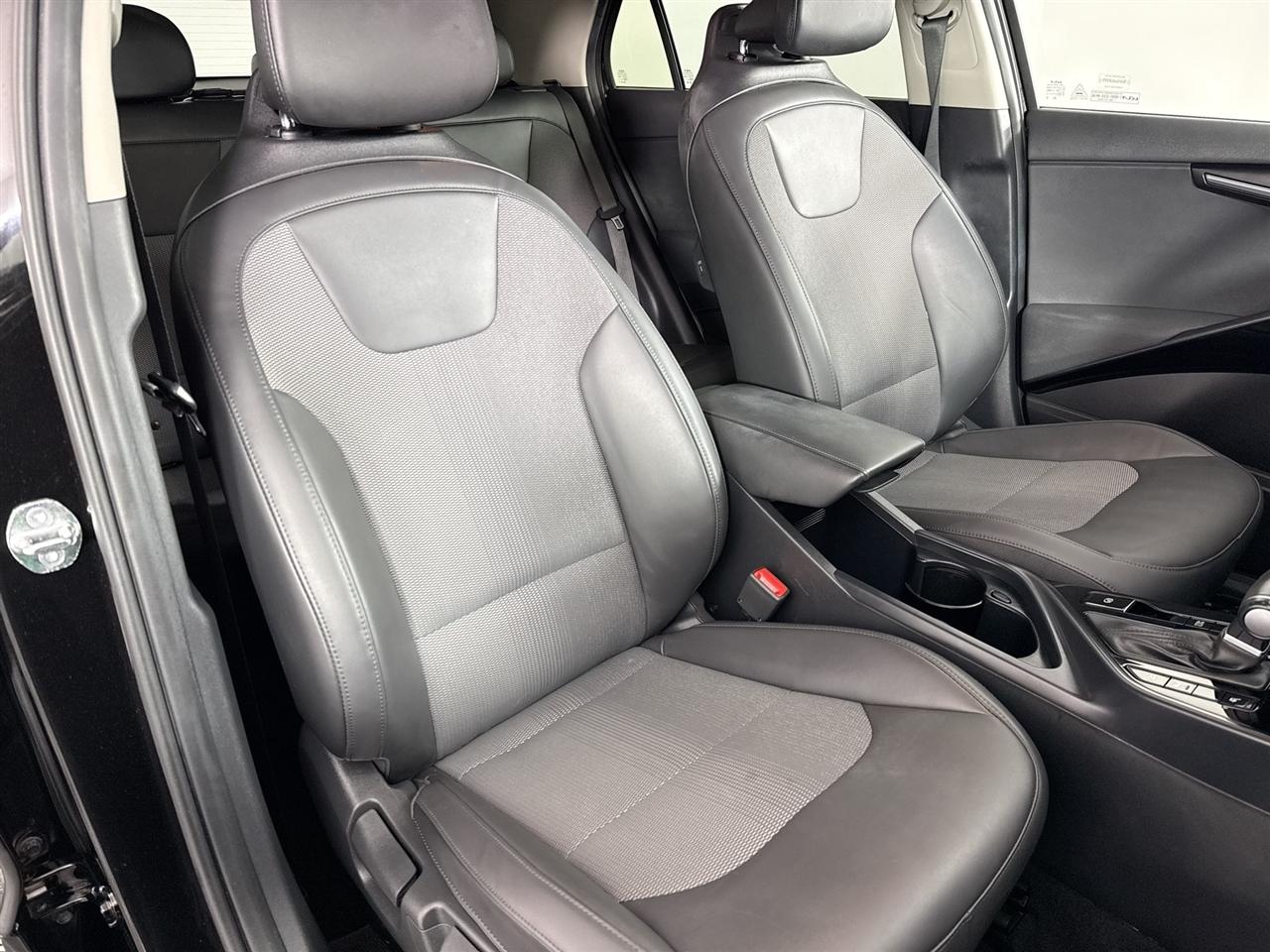 Kia Niro EX FWD 2023