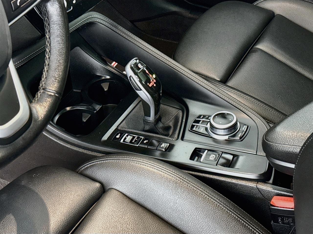 BMW X2 xDrive28i Sports Activity Coupe 2021