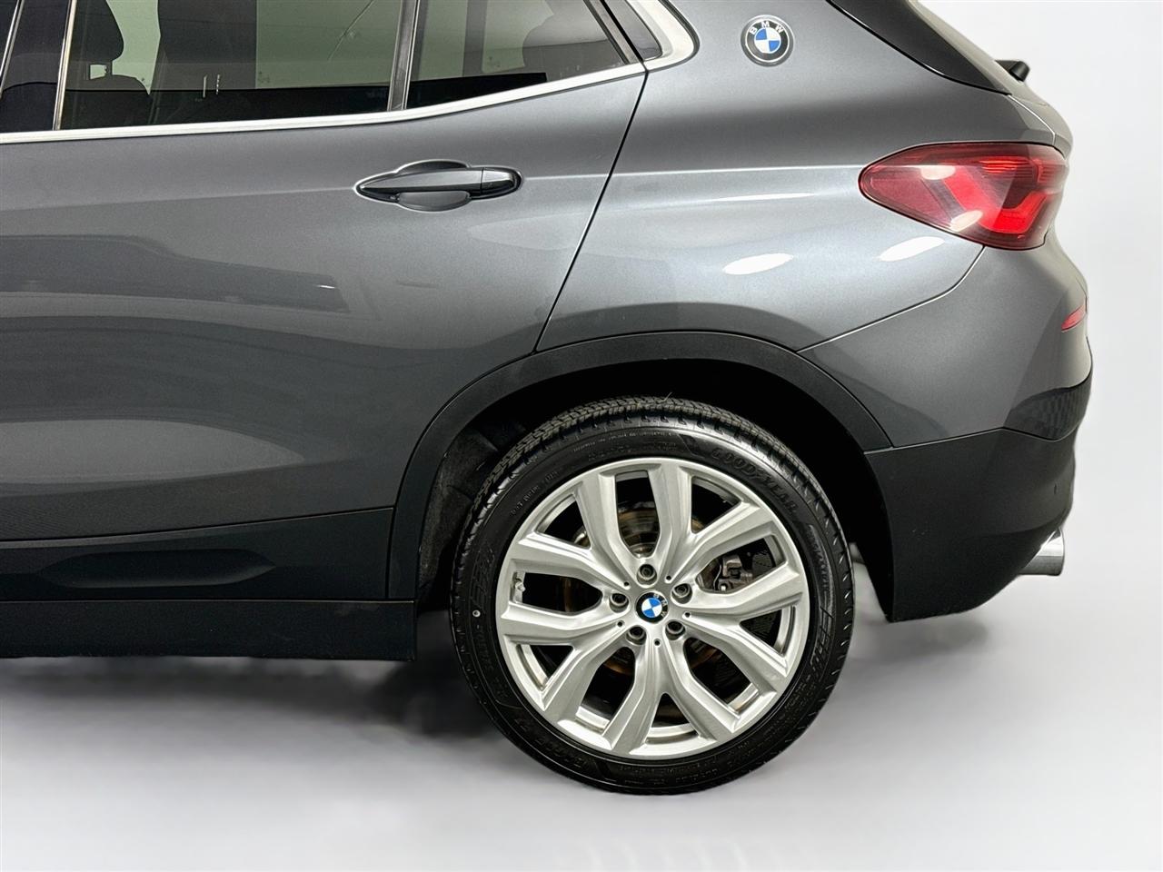 BMW X2 xDrive28i Sports Activity Coupe 2021