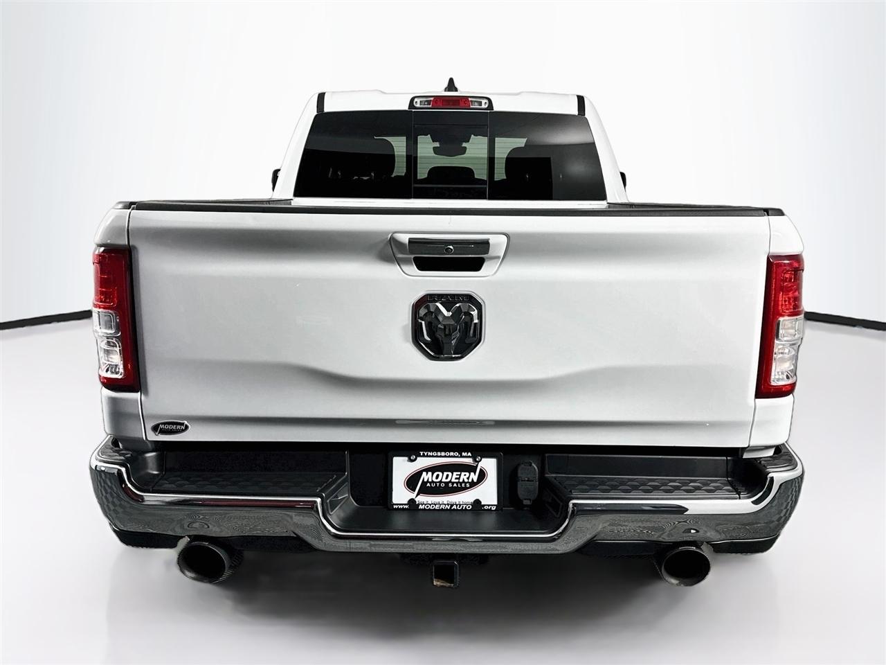 RAM 1500 Big Horn/Lone Star 4x4 Quad Cab 6'4" Box 2019