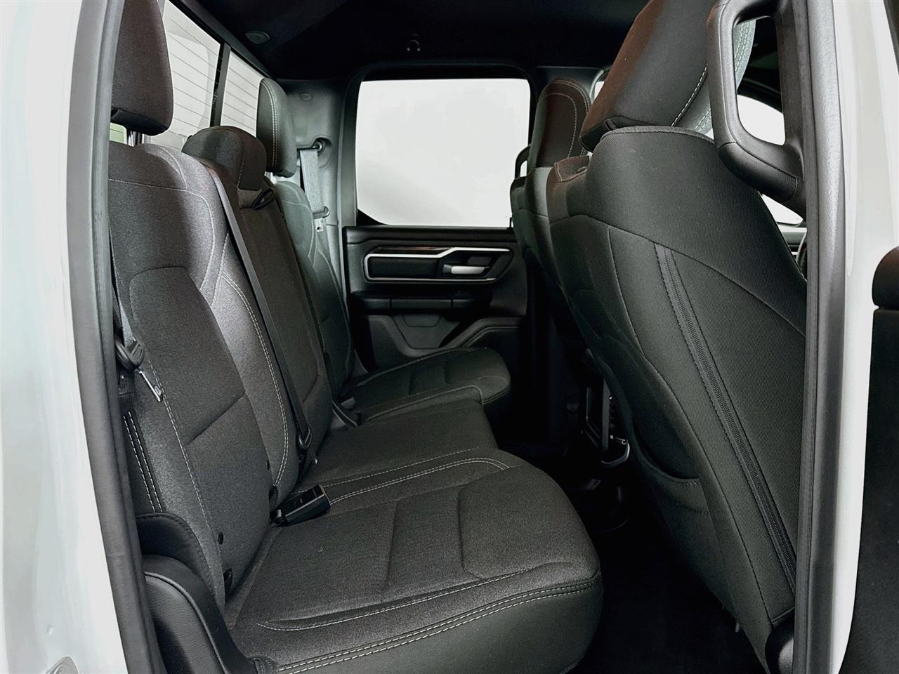 RAM 1500 Big Horn/Lone Star 4x4 Quad Cab 6'4" Box 2019