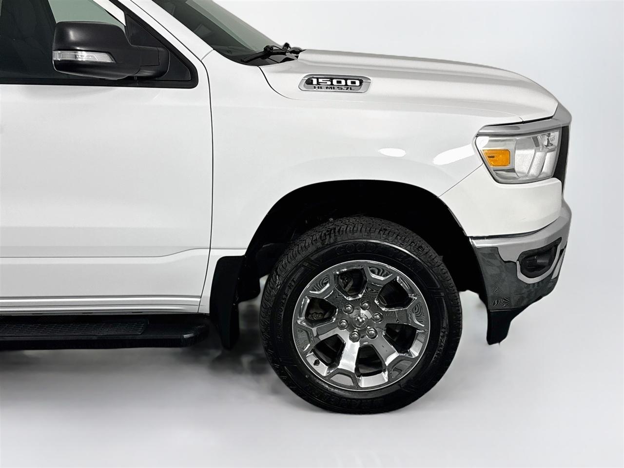 RAM 1500 Big Horn/Lone Star 4x4 Quad Cab 6'4" Box 2019