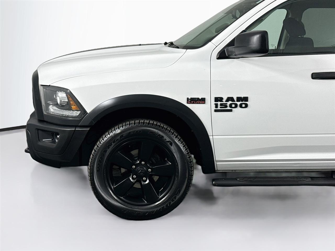 RAM 1500 Classic Warlock 4x4 Quad Cab 6'4" Box 2020