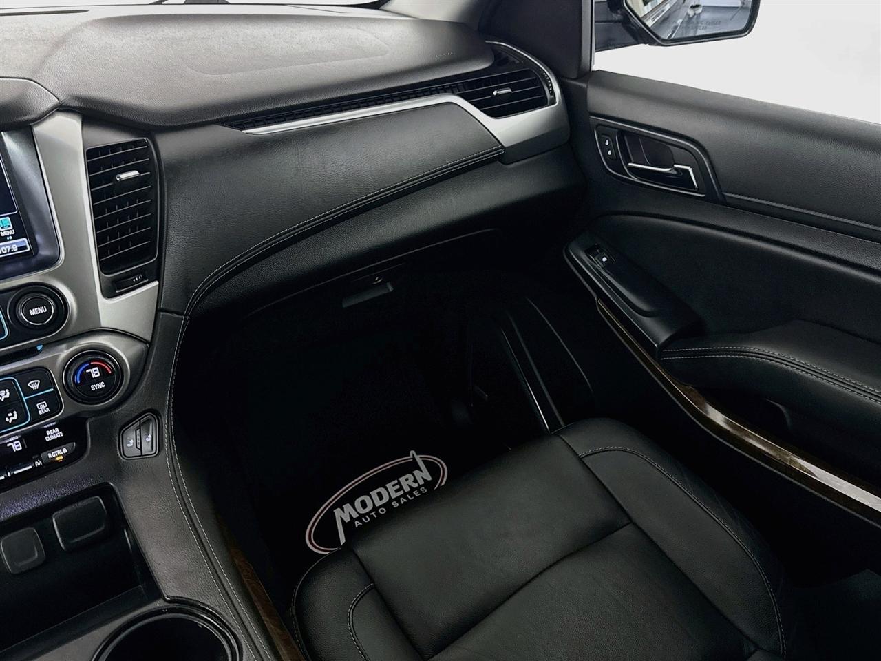 Chevrolet Tahoe 4WD 4dr LT 2019