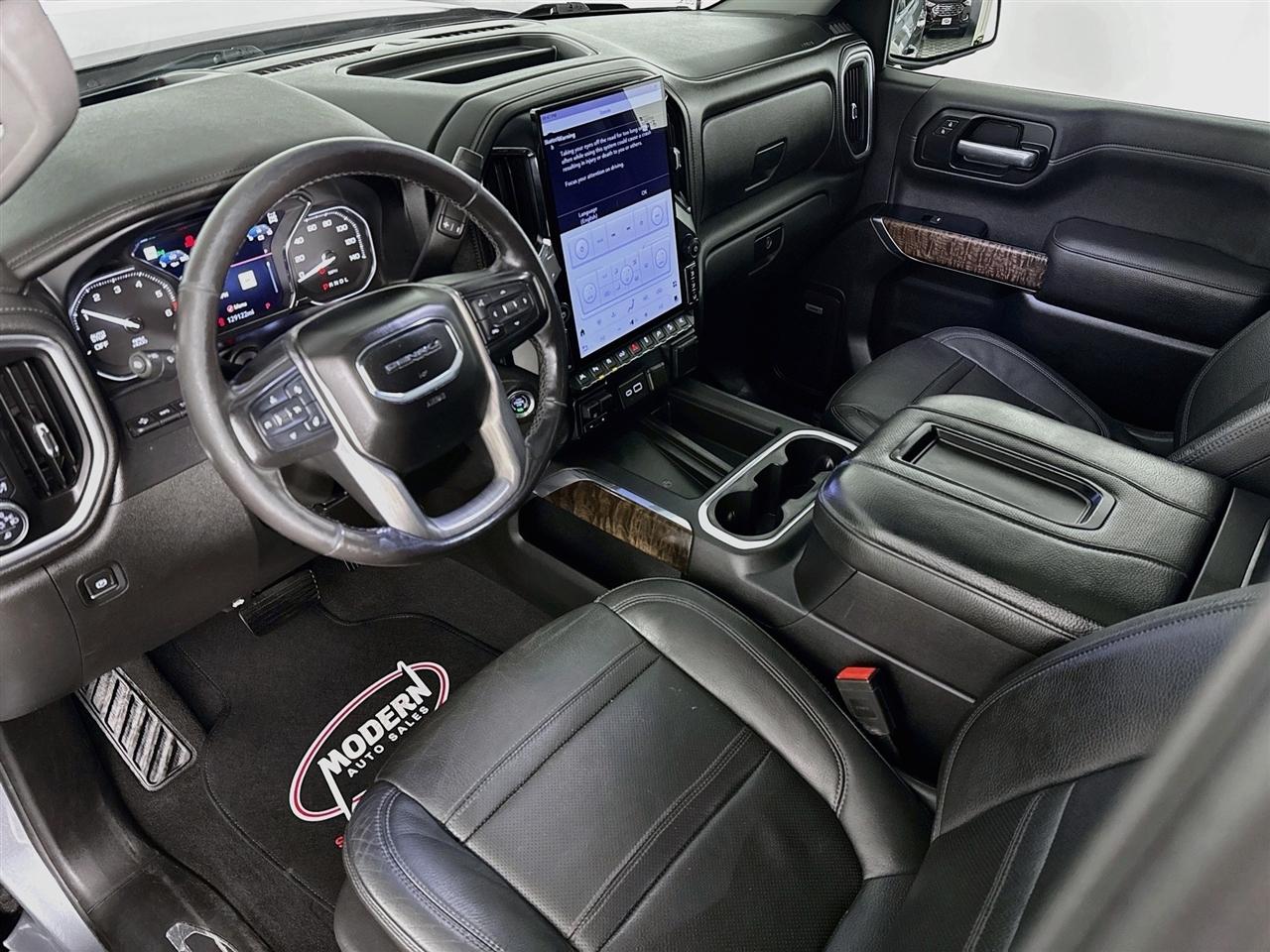 GMC Sierra 1500 4WD Crew Cab 147" Denali 2019
