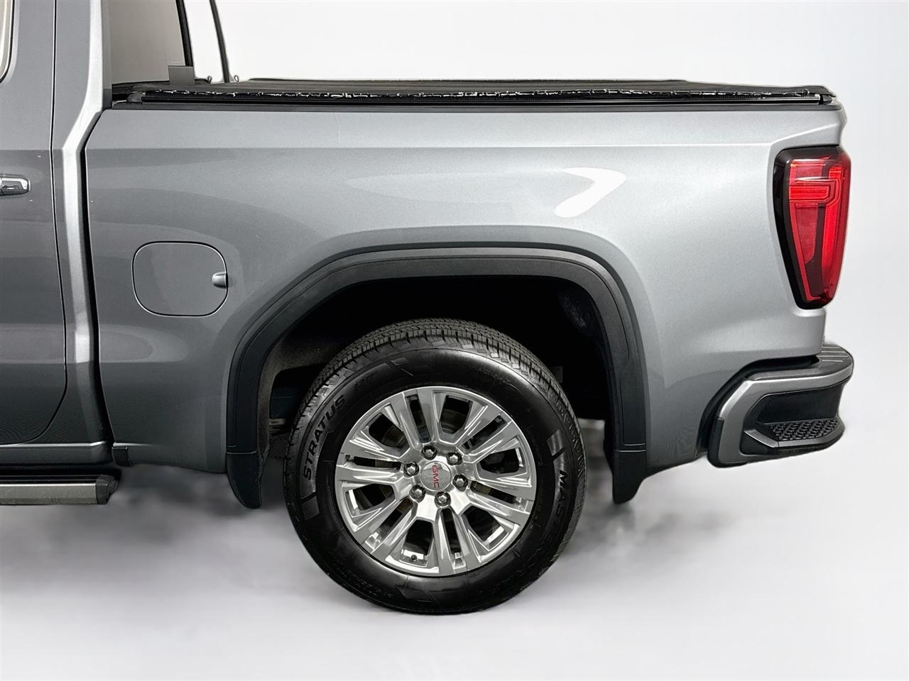 GMC Sierra 1500 4WD Crew Cab 147" Denali 2019