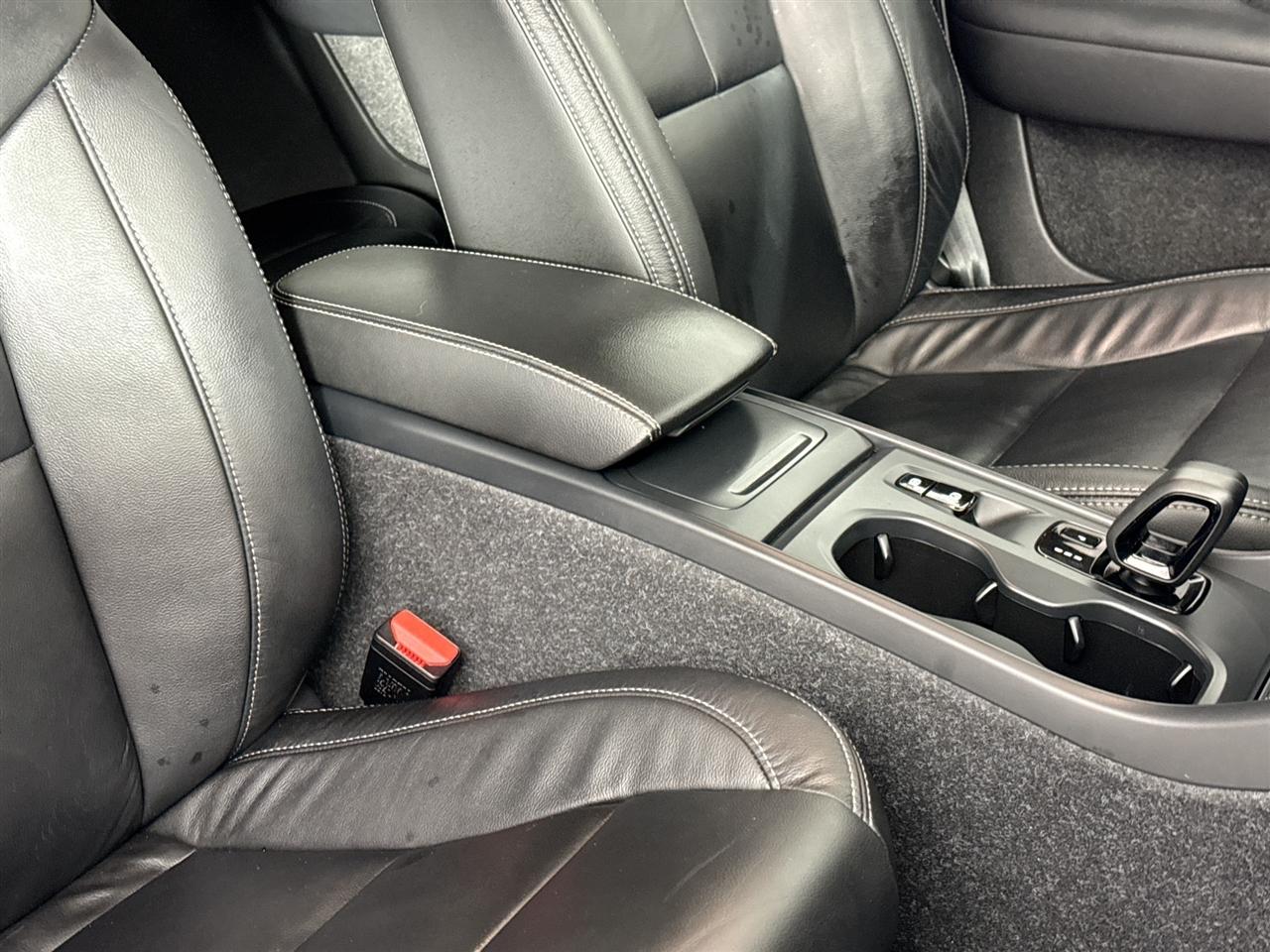 Volvo XC40 T5 AWD Momentum 2022