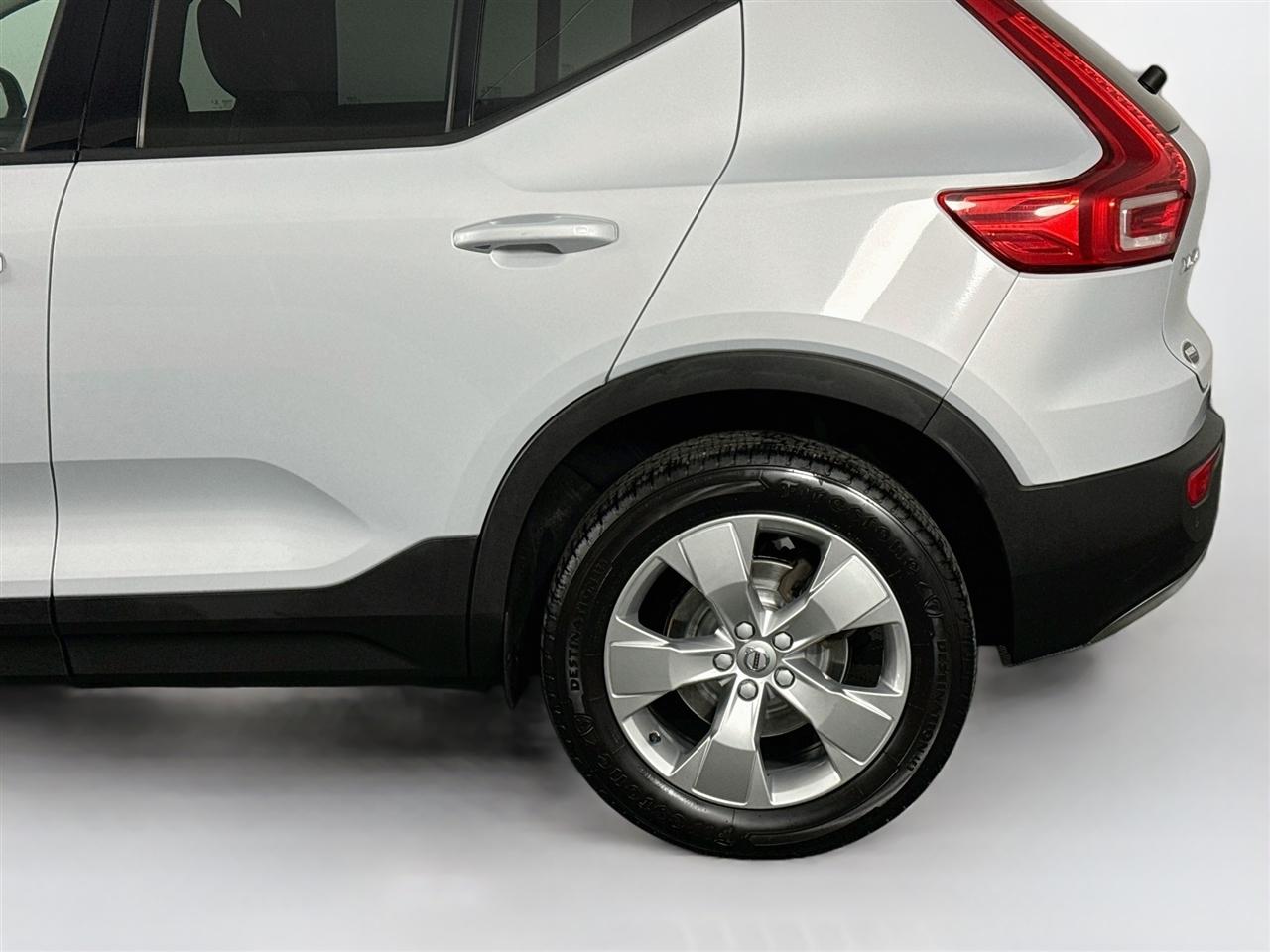 Volvo XC40 T5 AWD Momentum 2022