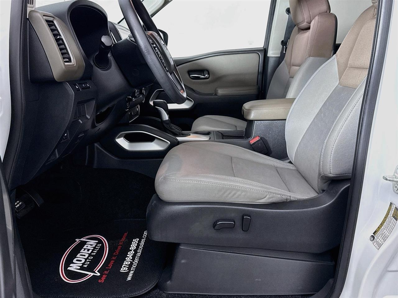 Nissan Frontier Crew Cab 4x4 SV Auto 2022