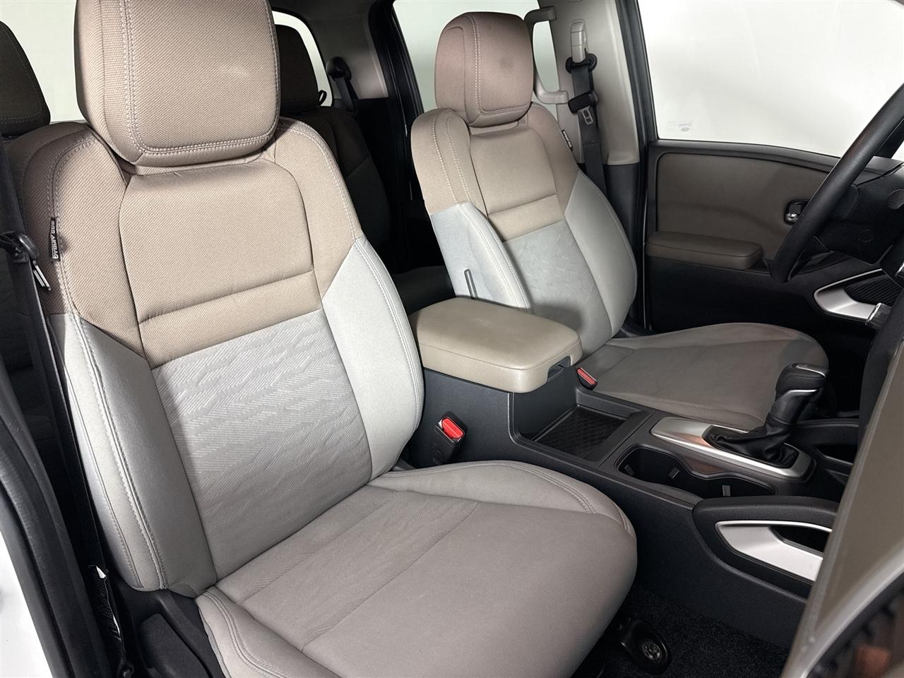 Nissan Frontier Crew Cab 4x4 SV Auto 2022