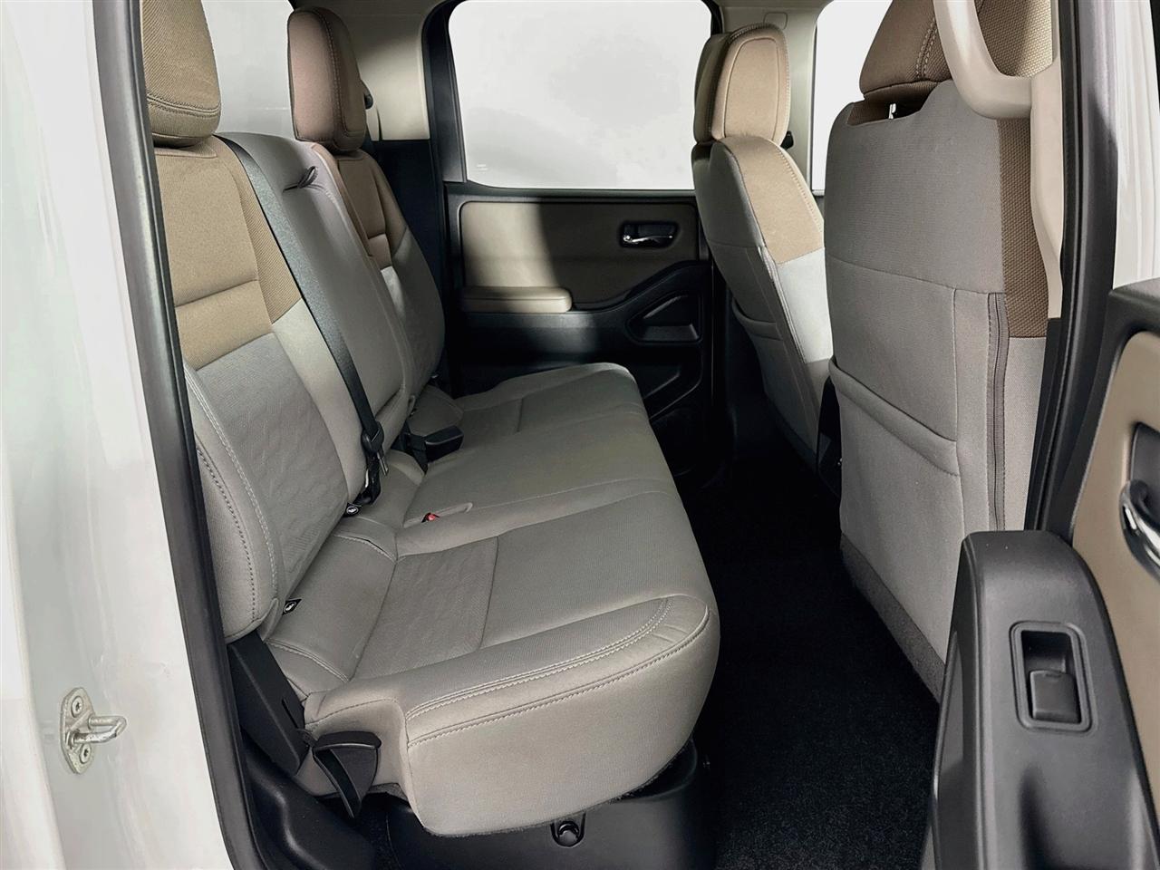 Nissan Frontier Crew Cab 4x4 SV Auto 2022