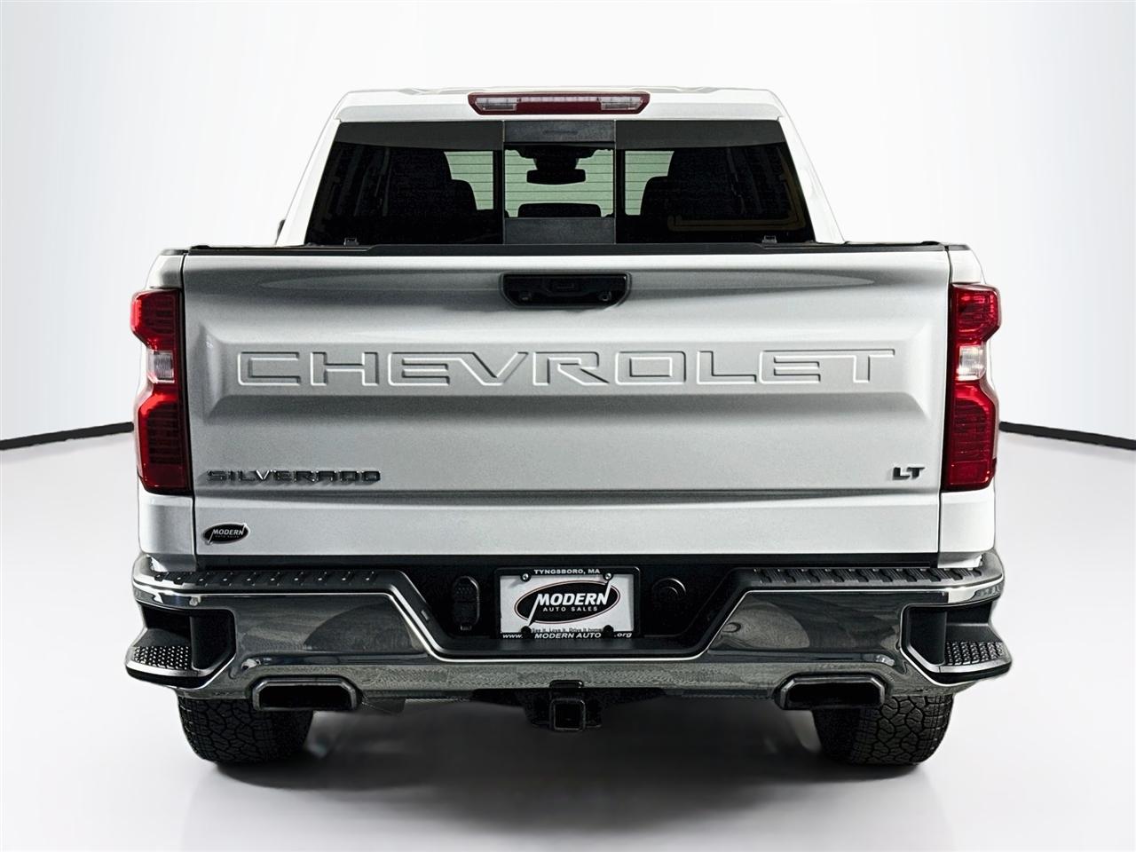 Chevrolet Silverado 1500 4WD Crew Cab 147" LT w/1LT 2023