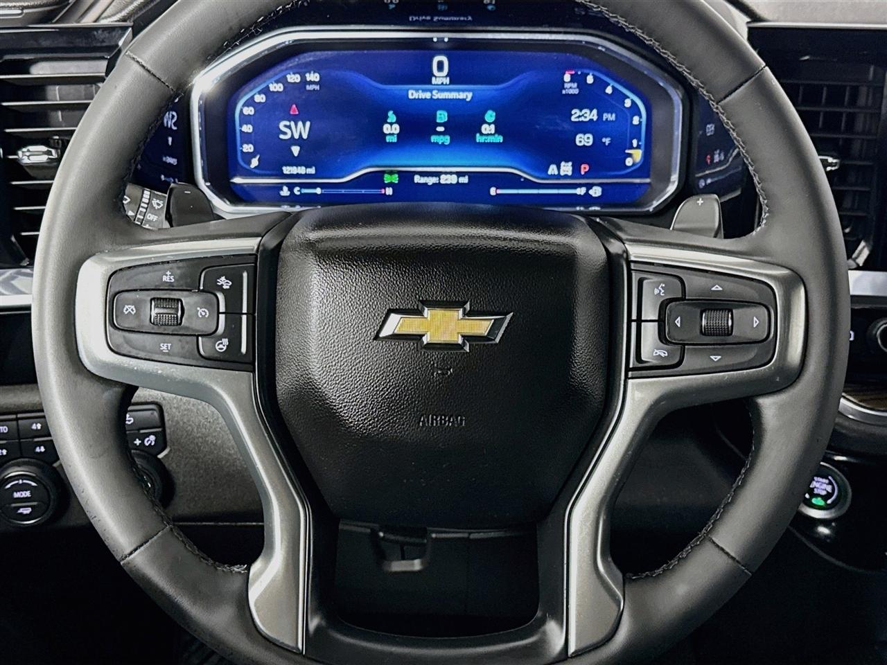 Chevrolet Silverado 1500 4WD Crew Cab 147" LT w/1LT 2023