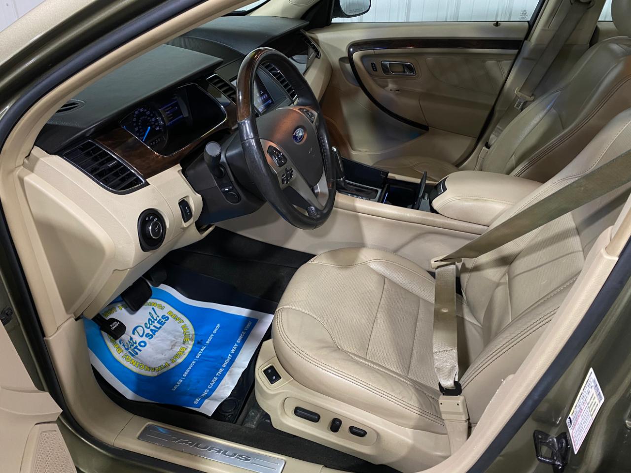 Ford TAURUS LIM  2013