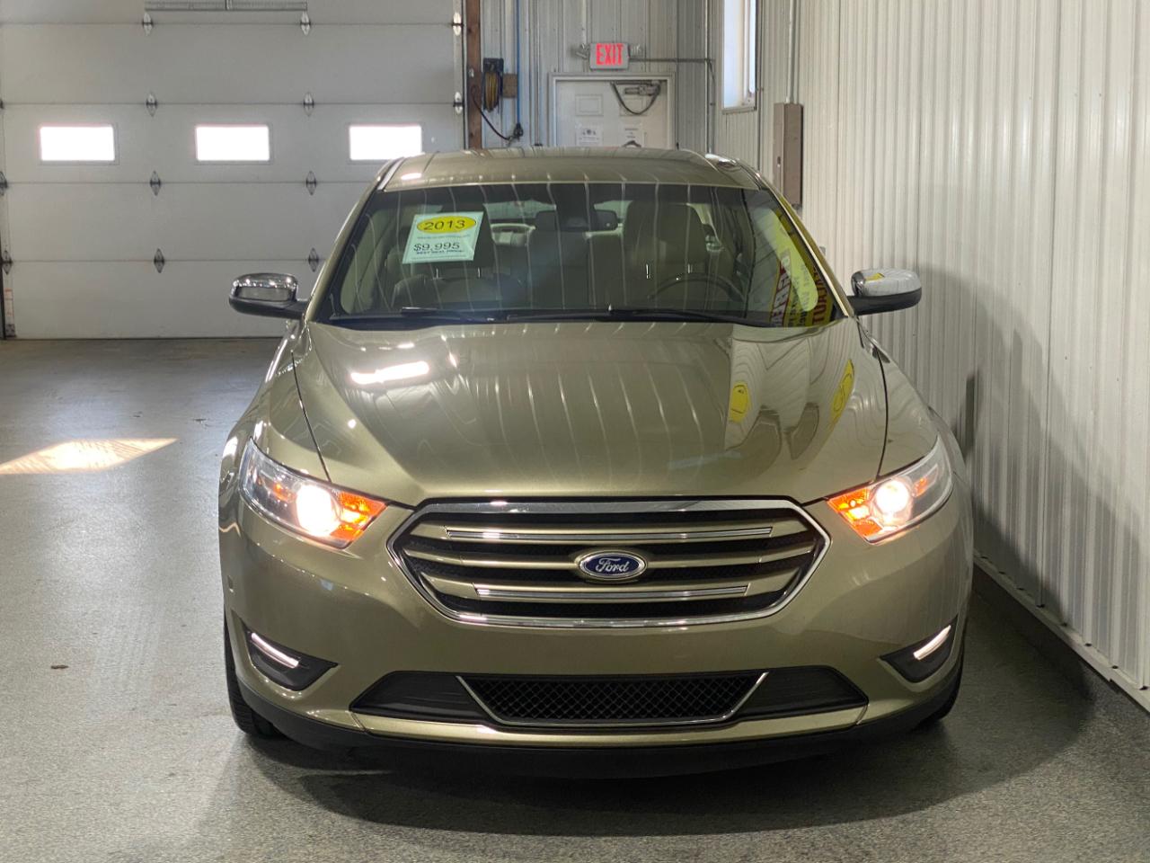 Ford TAURUS LIM  2013
