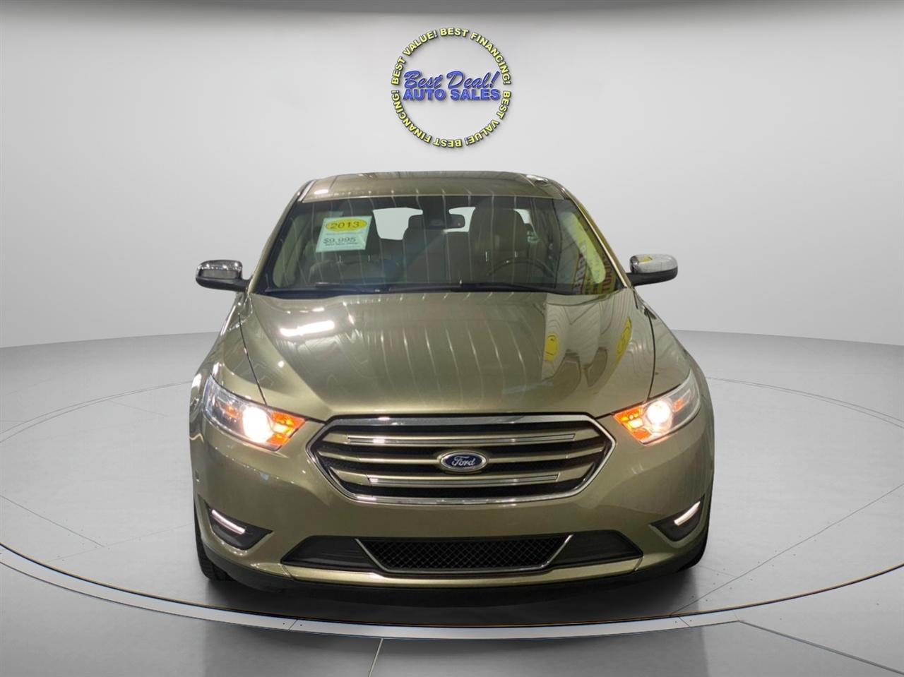 Ford Taurus 4dr Sdn Limited FWD 2013