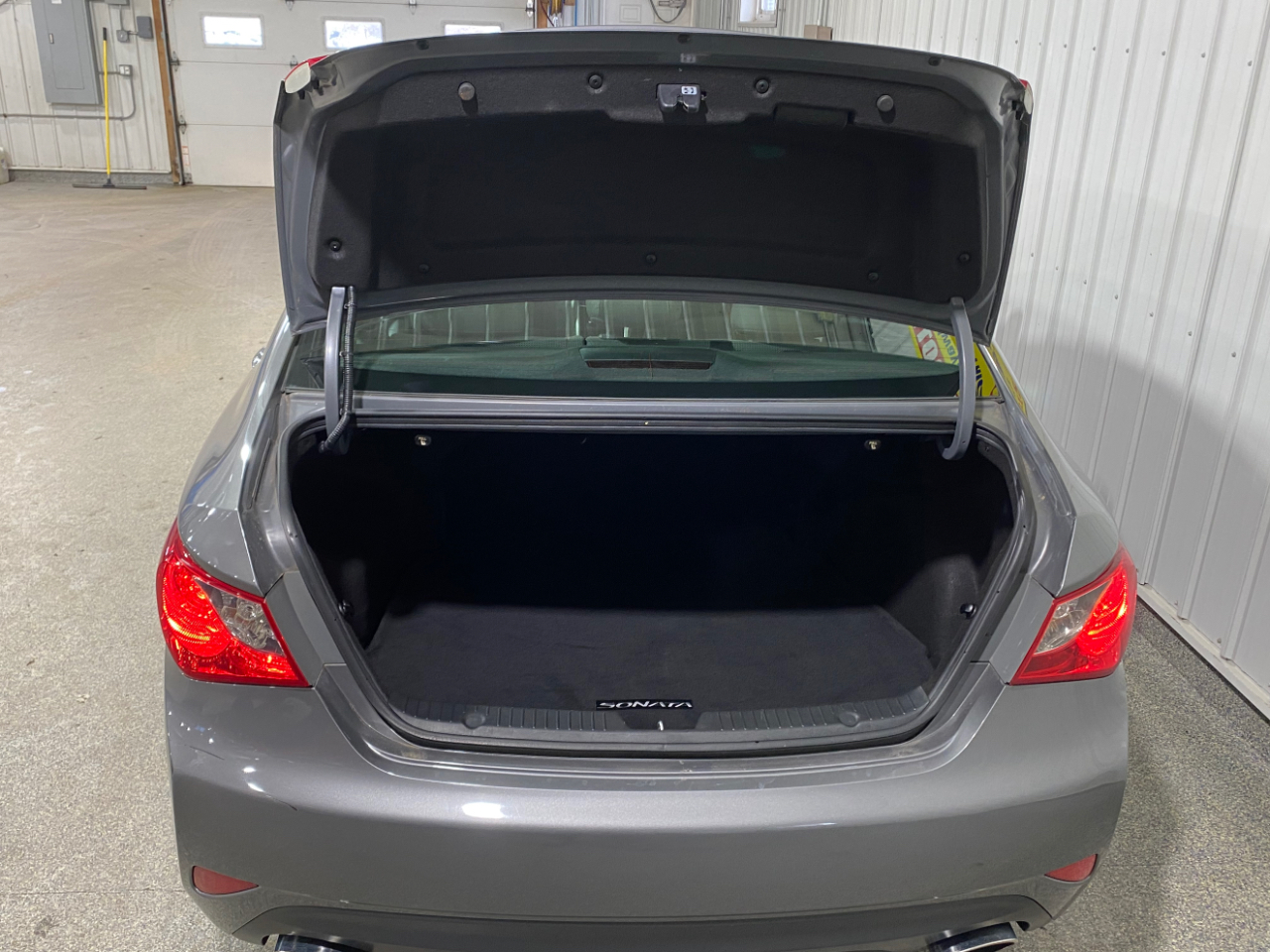 Hyundai Sonata SE 4D Sedan 2.4 2014