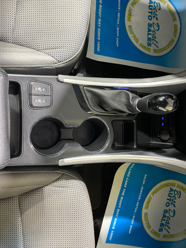 Hyundai Sonata SE 4D Sedan 2.4 2014