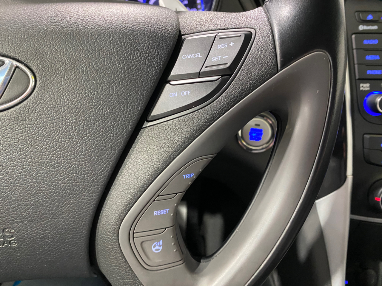 Hyundai Sonata SE 4D Sedan 2.4 2014