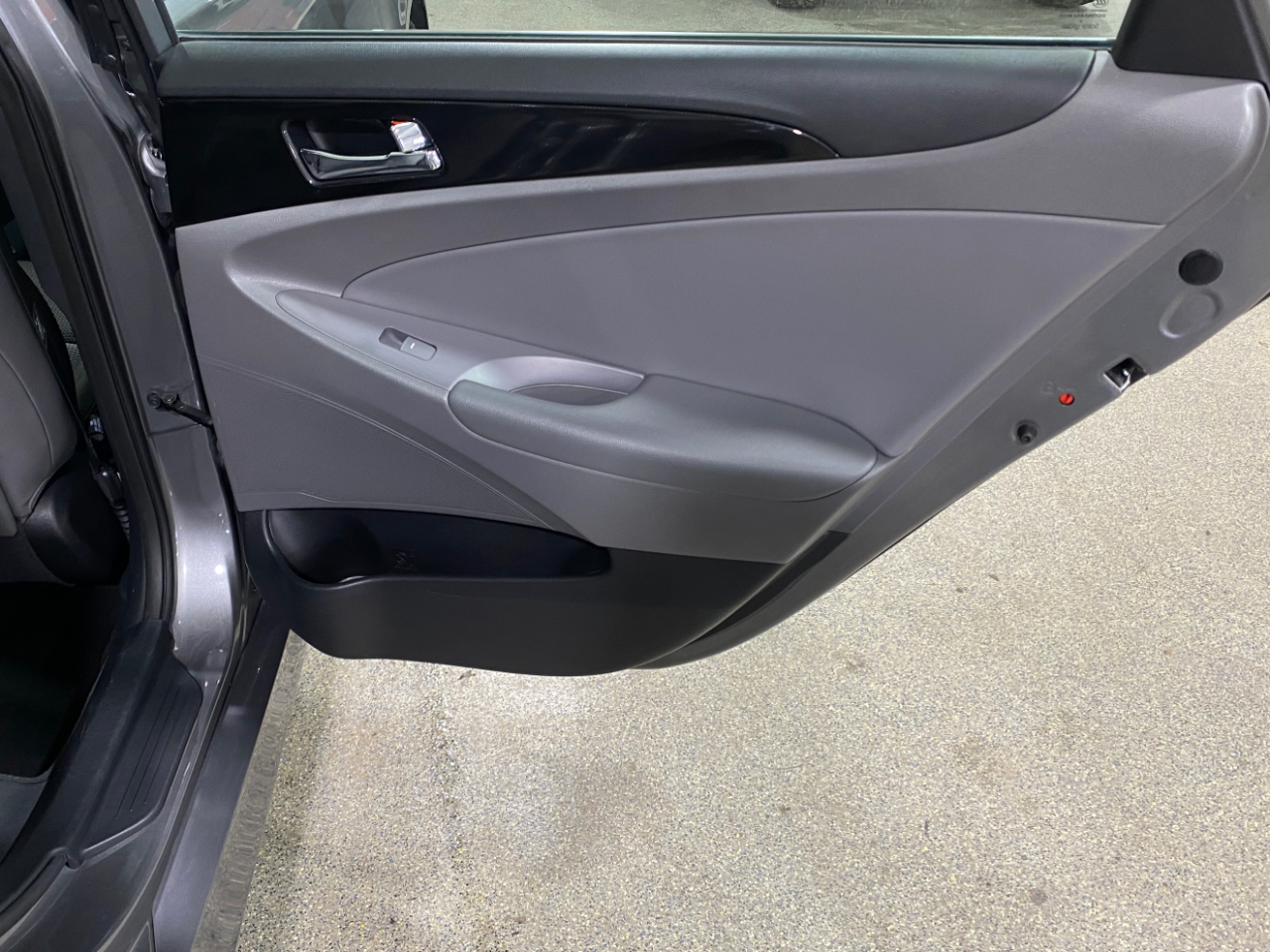 Hyundai Sonata SE 4D Sedan 2.4 2014