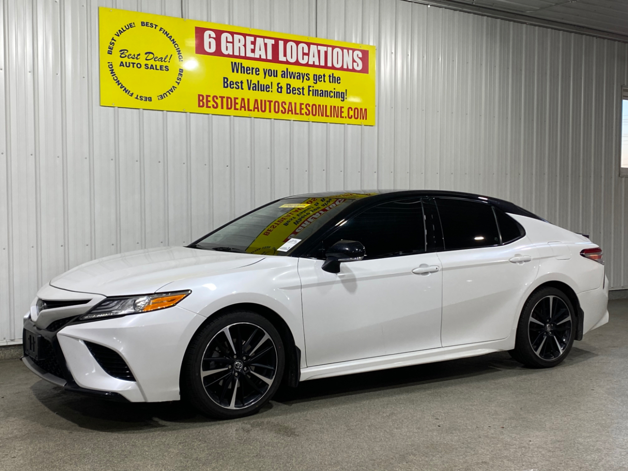 2020 Toyota Camry XSE