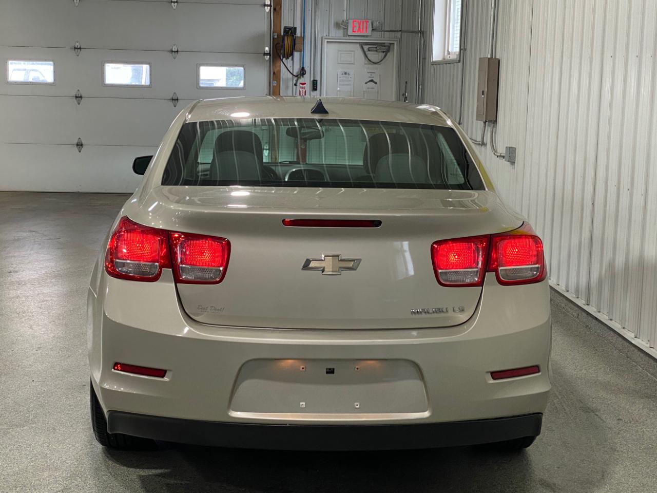 Chevrolet Malibu LS 2014