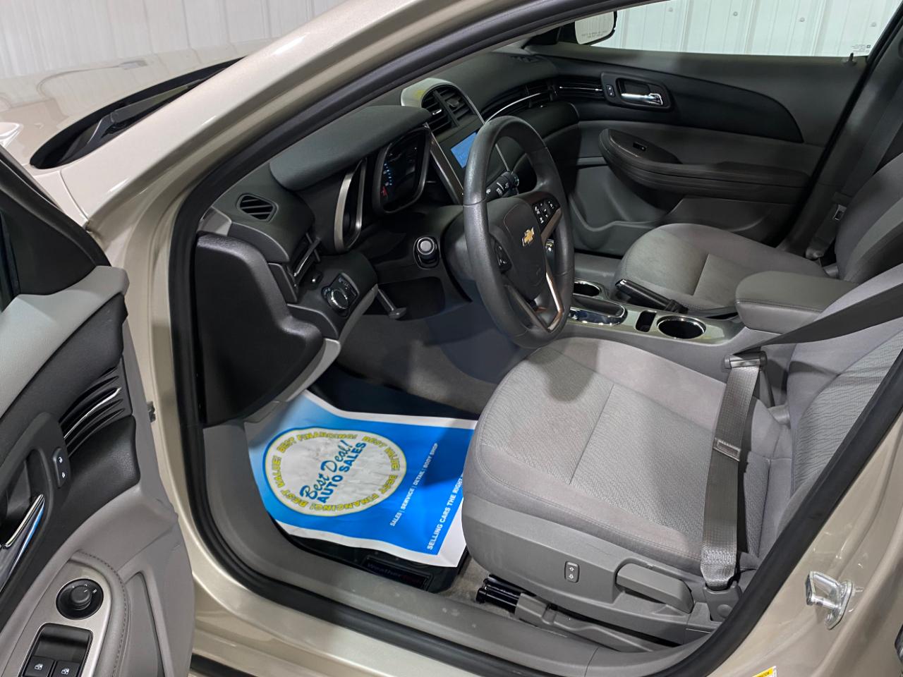 Chevrolet Malibu LS 2014