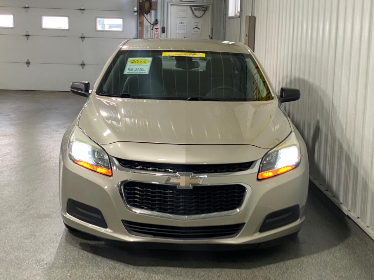 Chevrolet Malibu LS 2014
