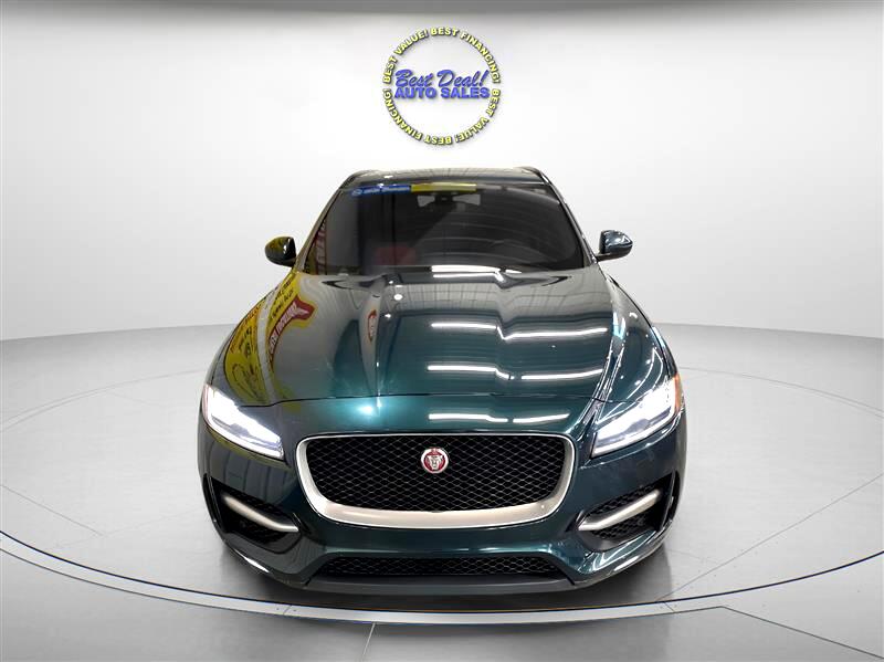 2017 Jaguar F-PACE R-Sport photo 2