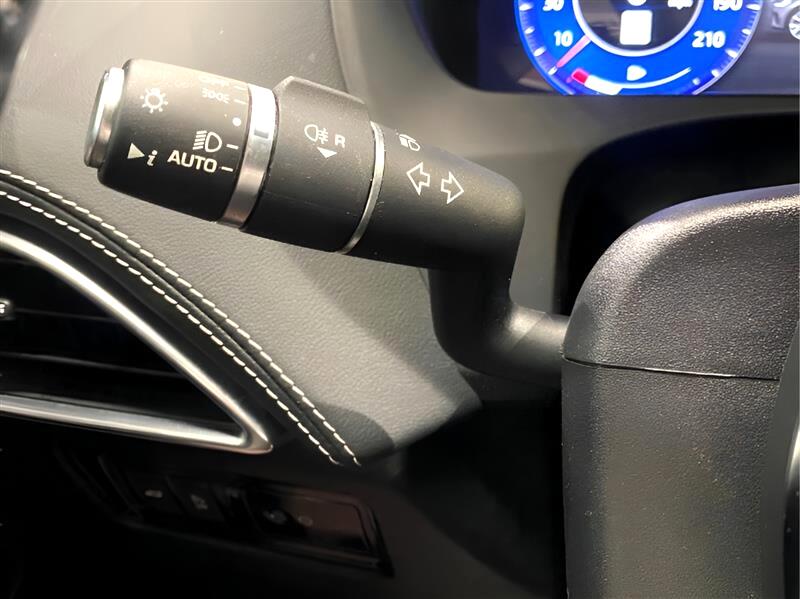 2020 Jaguar F-PACE SVR photo 11