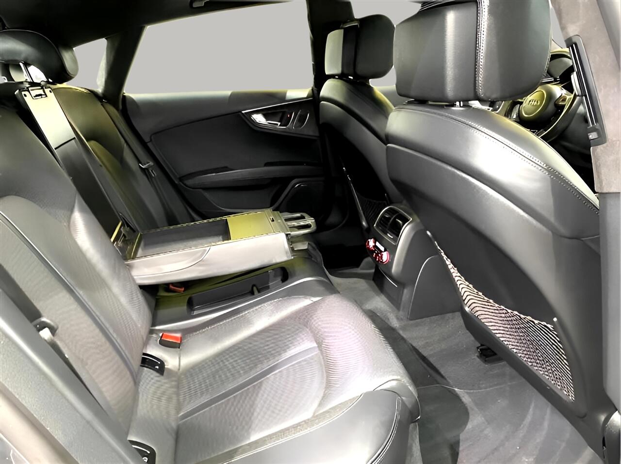 2014 Audi RS 7 Prestige Base photo 26