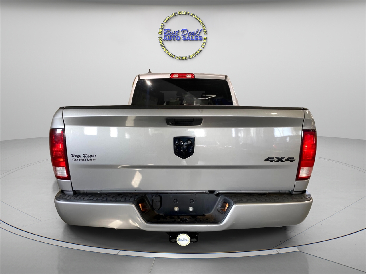 2019 Ram 1500 Classic Express photo 4