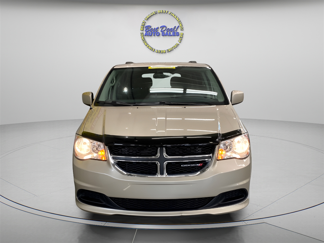 2014 Dodge Grand Caravan SXT photo 2