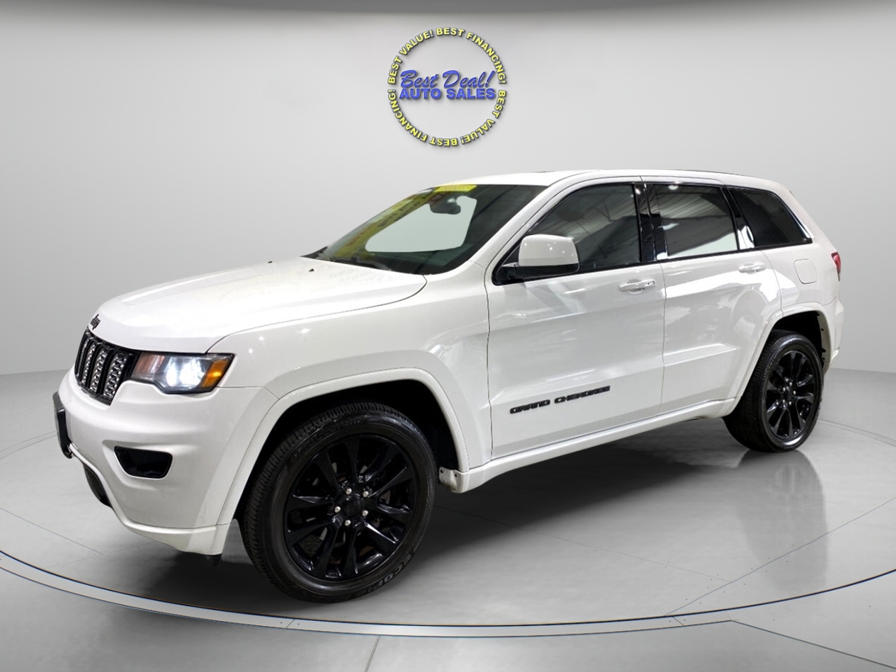 2018 Jeep Grand Cherokee Altitude's photo