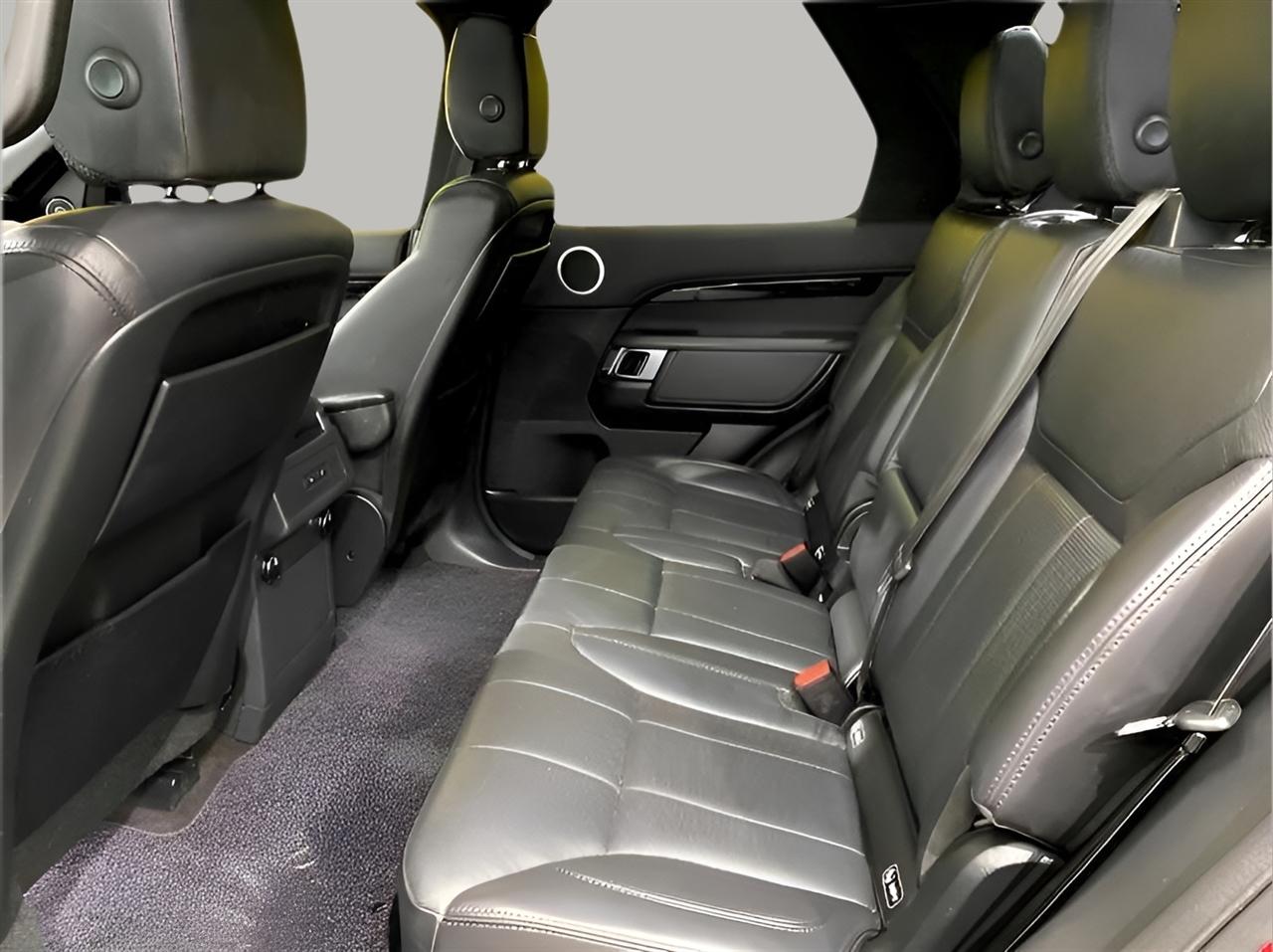 Land Rover Discovery SE 2017