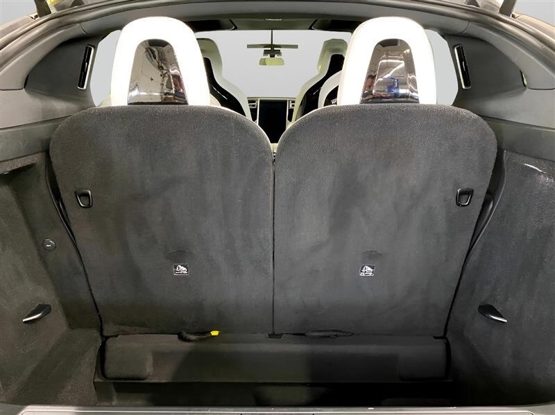 Tesla Model X 90D 2016