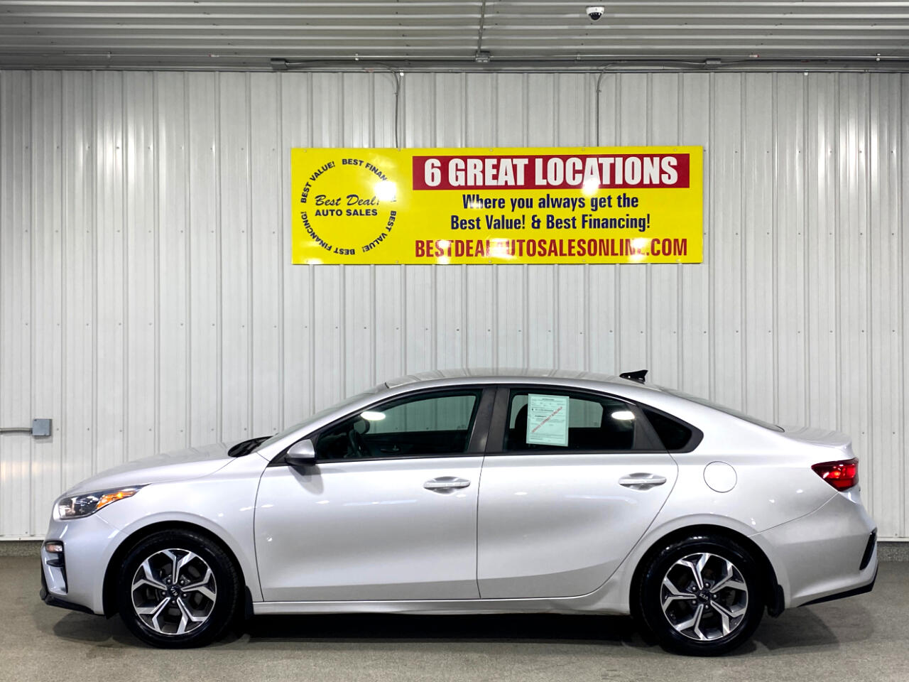 2019 Kia Forte FE photo 2